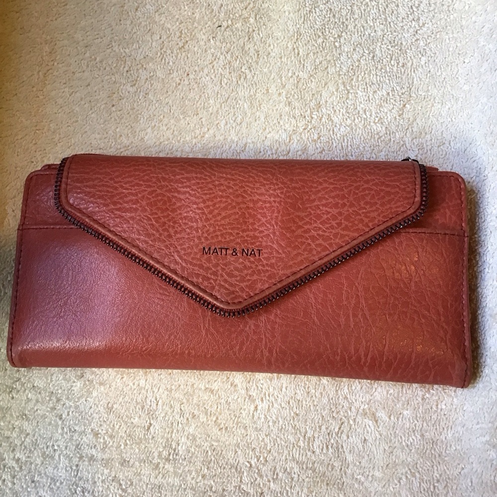 Matt & Nat Women's Red/Orange Wallet